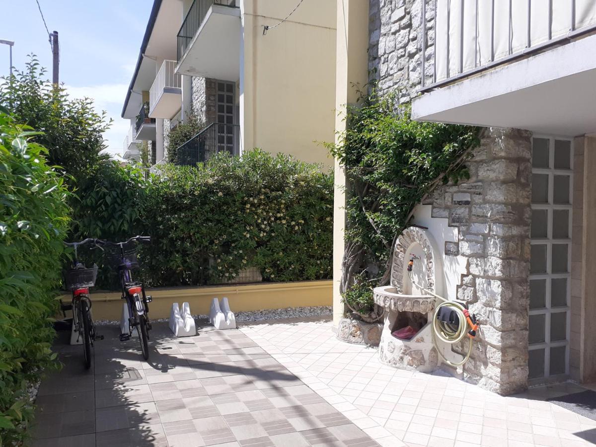 Minzoni94 - Twobedroom+Garden Lido di Camaiore Kültér fotó